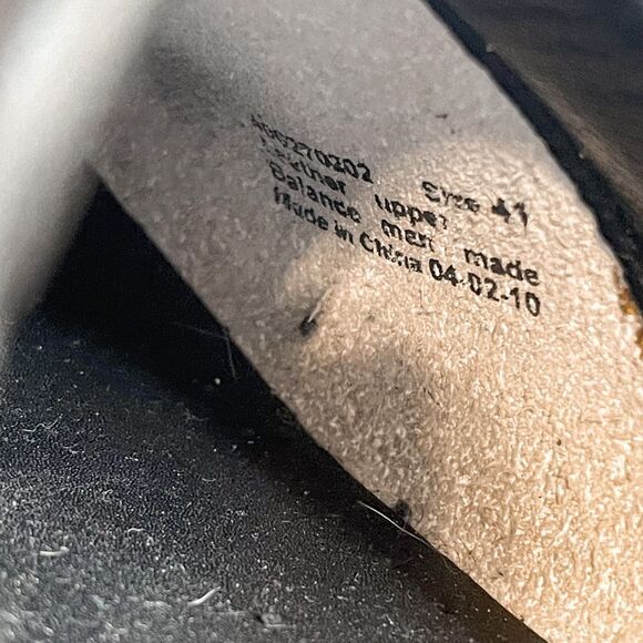 Dansko Snake Print Tiger Eye Nursing Clogs 41 - Picture 8 of 11